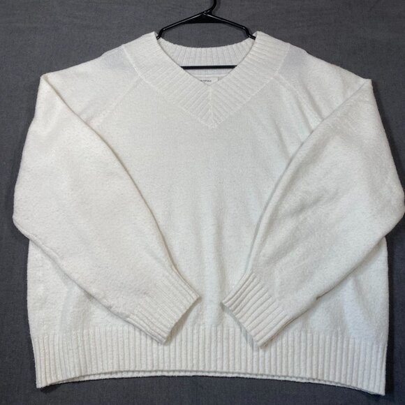Banana Republic Womens White V-Neck Sweater XL Alpaca Blend Ribbed Hem - Picture 2 of 9